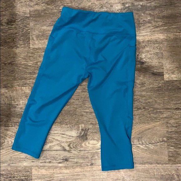 Blue Avia leggings size 8-10 - Picture 3 of 4